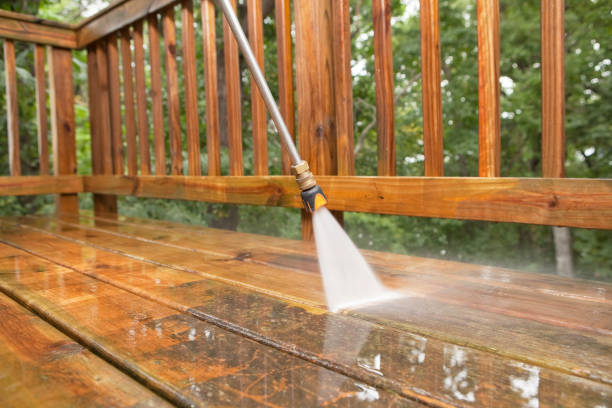 Best Restaurant Pressure Washing  in Runaway Bay, TX