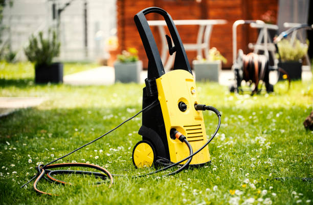 Best Machinery and Equipment Cleaning  in Runaway Bay, TX